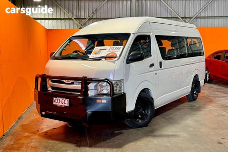 White 2015 Toyota HiAce Bus Commuter