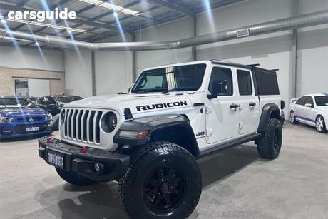 White 2023 Jeep Gladiator Dual Cab Utility Rubicon (4X4)