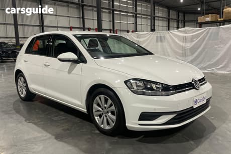 White 2018 Volkswagen Golf Wagon 110 Tsi Trendline