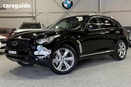 Black 2013 Infiniti QX70 SUV GT 4X4