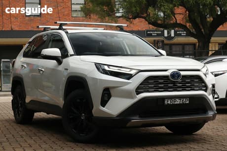 White 2021 Toyota RAV4 Wagon Cruiser (Awd) Hybrid