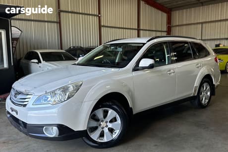 White 2012 Subaru Outback Wagon 2.5I