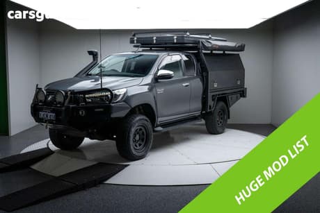 Grey 2018 Toyota Hilux Dual Cab Utility Sr5 (4X4)