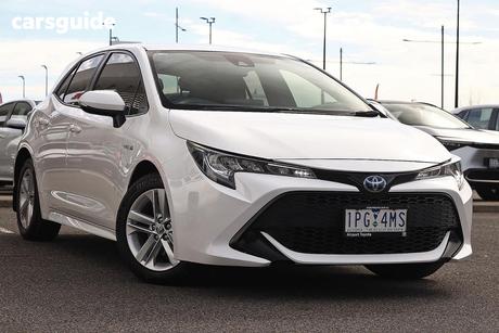 White 2019 Toyota Corolla Hatchback Ascent Sport (Hybrid)