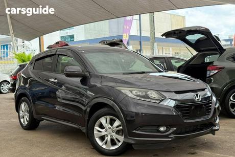 Grey 2014 Honda Vezel SUV (HYBRID) RU3