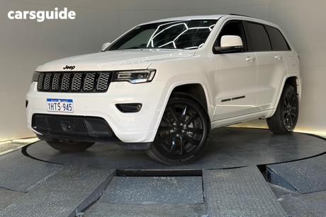 White 2015 Jeep Grand Cherokee Wagon Blackhawk