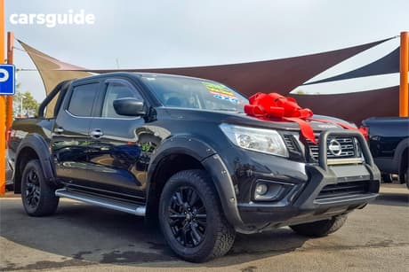 Black 2018 Nissan Navara Dual Cab Utility St (4X4)