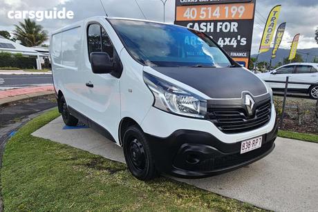 White 2016 Renault Trafic Van Swb