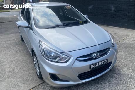Silver 2015 Hyundai Accent Hatchback Active