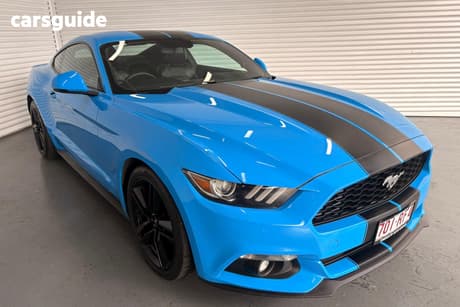 Blue 2017 Ford Mustang Coupe Fastback 2.3 Gtdi