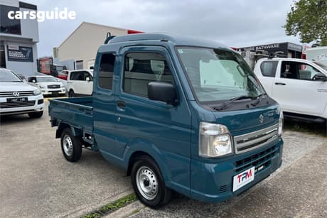 Green 2025 Suzuki Carry OtherCar