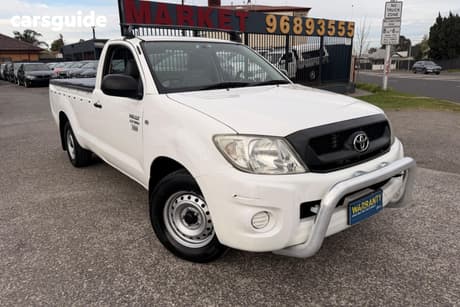 White 2009 Toyota Hilux Cab Chassis Workmate