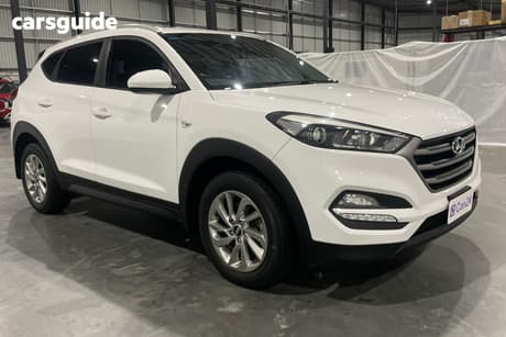 White 2017 Hyundai Tucson Wagon Active X (Fwd)