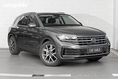 Grey 2025 Volkswagen Touareg Wagon 210Tdi Elegance