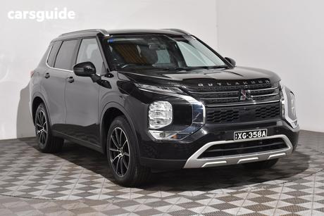 Black 2022 Mitsubishi Outlander Wagon Ls 7 Seat (2Wd)