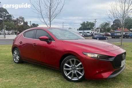Red 2021 Mazda 3 Hatchback G20 Evolve