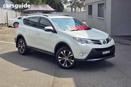White 2014 Toyota RAV4 Wagon Cruiser (4X4)