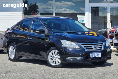 Black 2014 Nissan Pulsar Sedan St