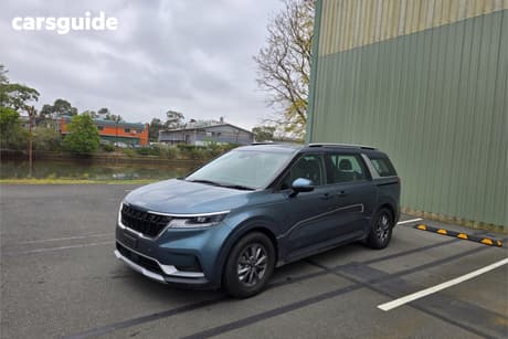 Blue 2022 Kia Carnival Wagon S