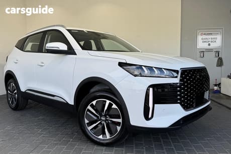 White 2026 Chery Tiggo 4 Wagon Ultimate Hev