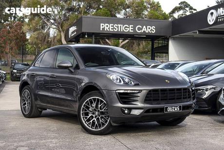 Grey 2016 Porsche Macan Wagon S