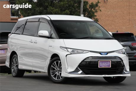White 2016 Toyota Estima SUV AERAS (HYBRID)