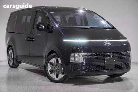 Blue 2021 Hyundai Staria Wagon Highlander