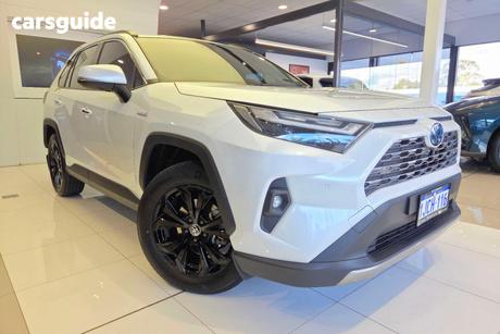 White 2023 Toyota RAV4 Wagon Cruiser (Awd) Hybrid