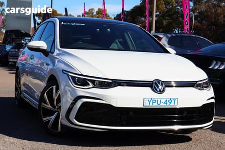 White 2022 Volkswagen Golf Hatchback 110Tsi R-Line