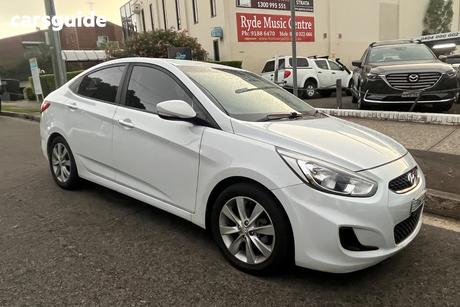 White 2018 Hyundai Accent Sedan Sport