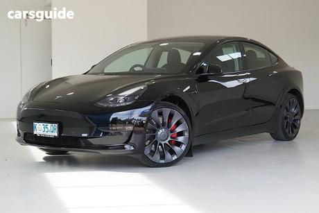 Black 2022 Tesla Model 3 Sedan Performance