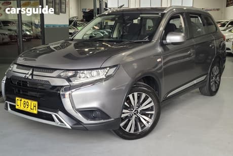 Grey 2019 Mitsubishi Outlander Wagon Es Adas 5 Seat (Awd)