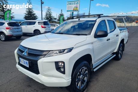 White 2021 Mitsubishi Triton Double Cab Pick Up Glx (4X2)