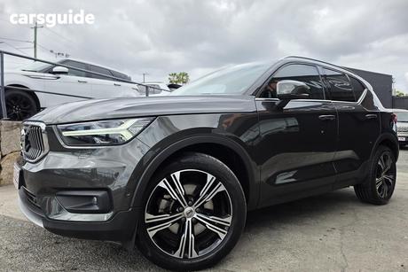 Grey 2018 Volvo XC40 Wagon T4 Inscription (Awd)