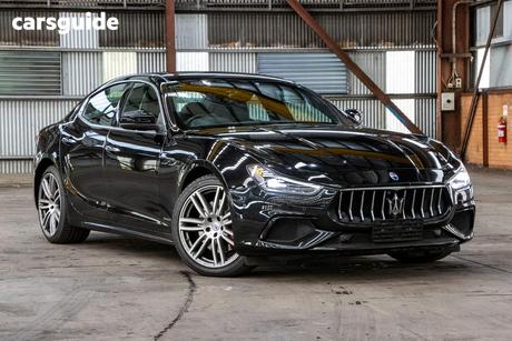 Black 2018 Maserati Ghibli Sedan Gransport