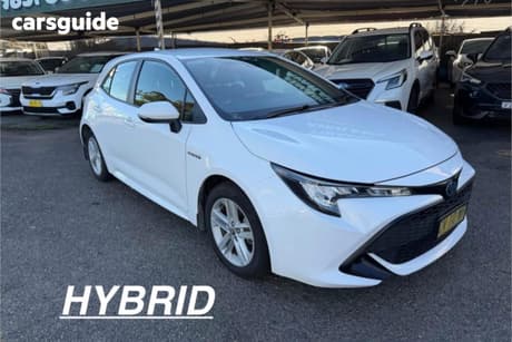 White 2019 Toyota Corolla Hatchback Ascent Sport (Hybrid)