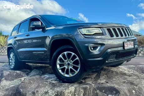 Grey 2014 Jeep Grand Cherokee Wagon Laredo (4X4)