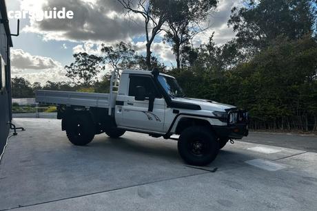 White 2011 Toyota Landcruiser Cab Chassis Workmate (4X4)