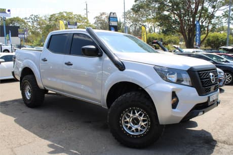 Silver 2023 Nissan Navara Dual Cab Pick-up Sl (4X4)