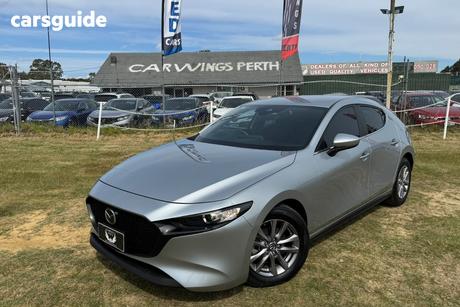Silver 2019 Mazda 3 Hatchback G20 Pure