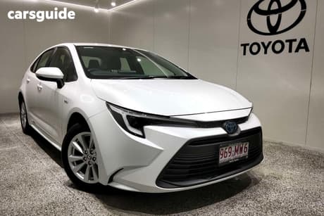 White 2025 Toyota Corolla Hatchback Ascent Sport Hybrid