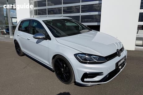 White 2018 Volkswagen Golf Hatchback R