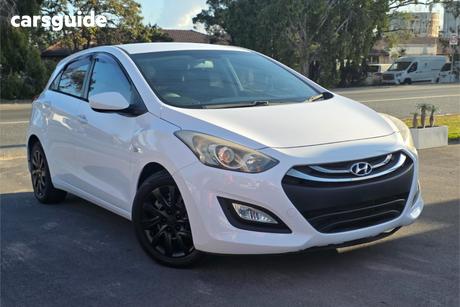White 2014 Hyundai I30 Hatchback Active
