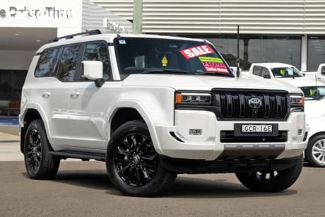 White 2024 Toyota Landcruiser Prado Wagon Vx