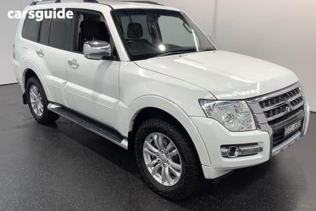 White 2018 Mitsubishi Pajero Wagon Glx Lwb (4X4)