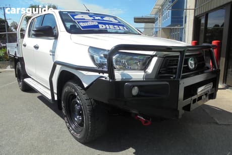 White 2021 Toyota Hilux Double Cab Chassis Sr (4X4)