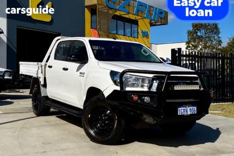 White 2018 Toyota Hilux Dual Cab Chassis Sr (4X4)