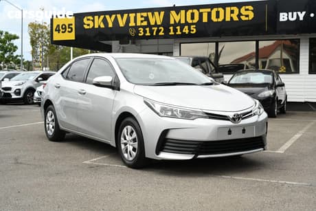 Silver 2018 Toyota Corolla Sedan Ascent