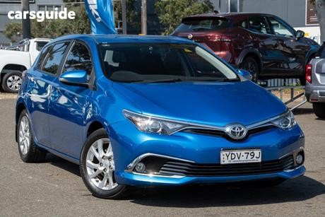 Blue 2016 Toyota Corolla Hatchback Ascent Sport