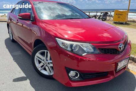 Red 2011 Toyota Camry Sedan Atara Sx